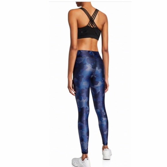 Terez Tall Band Camo Print Leggings. - Picture 3 of 9